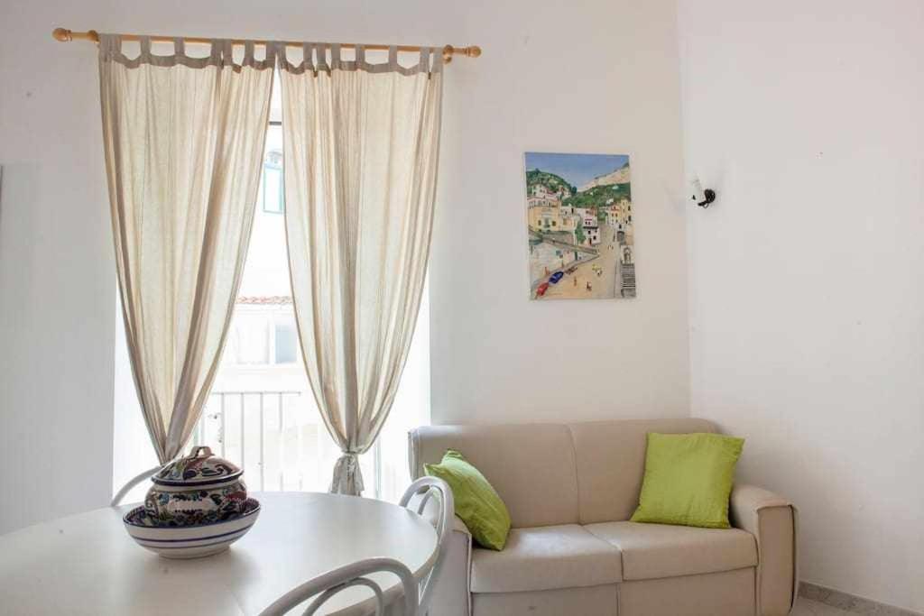 Donna Sara Appartamento In Corte Amalfitana エクステリア 写真